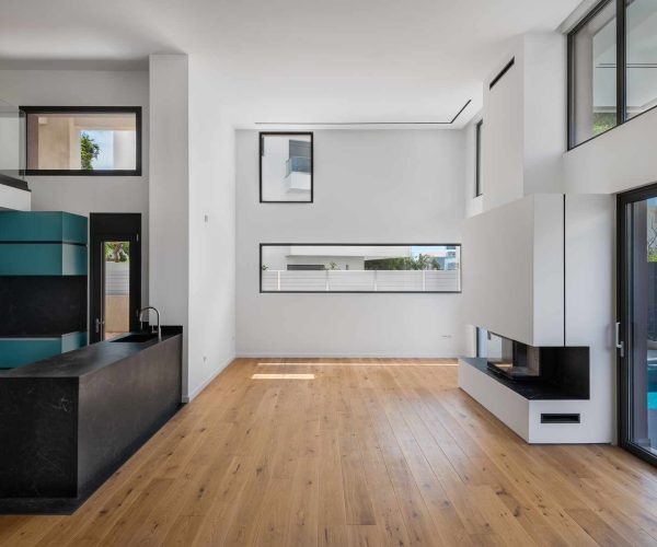 M3 apartment building