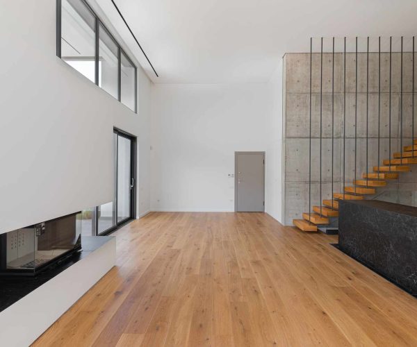 M3 apartment building